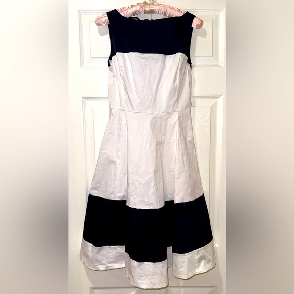NWT Kate Spade New York black and white colorblock dress, Approximate Size 0 - Picture 1 of 15